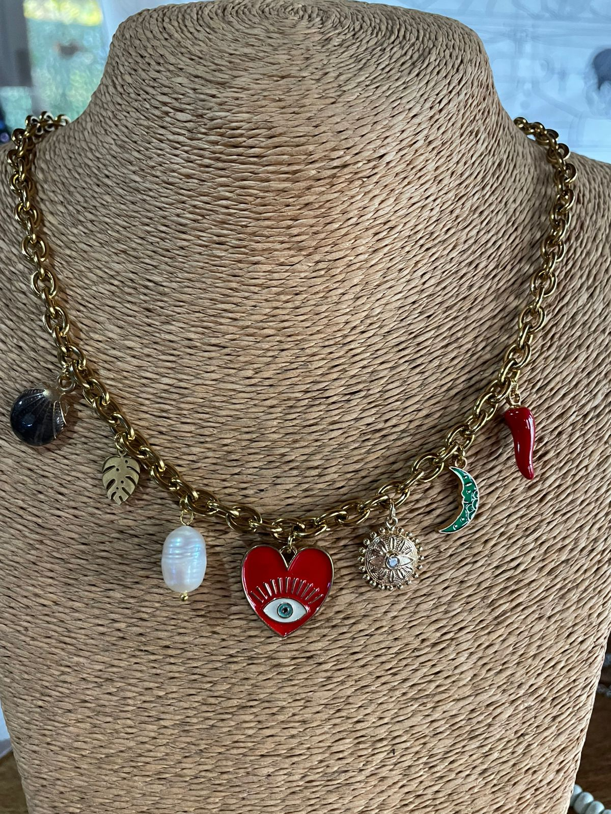 566-a03a2726-9280-4ad2-bcf0-78453e24e42b.jpg Collar Charms Varios Corazón Rojo - Imagen 1