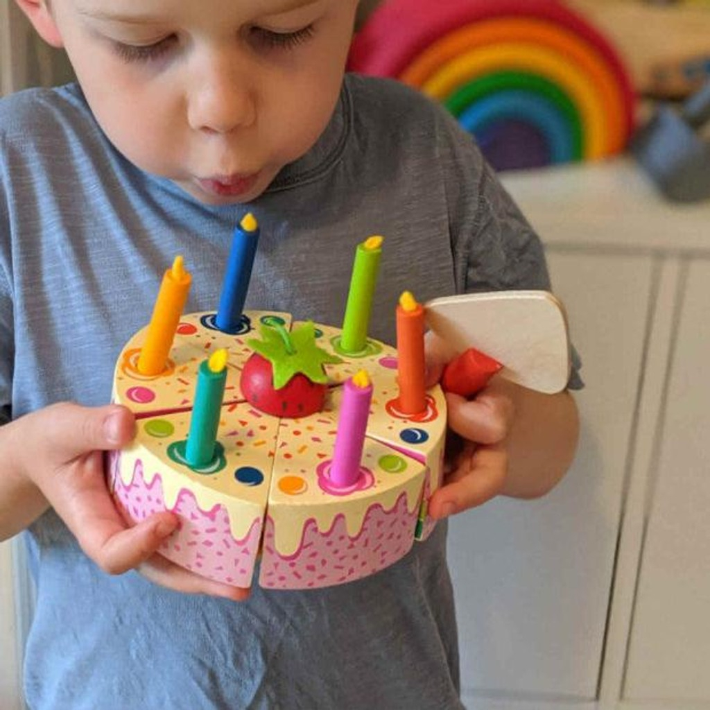 566-0196551b-446d-74e5-bc88-2b3a0eed4086.jpg Rainbow Bithday Cake - Imagen 1