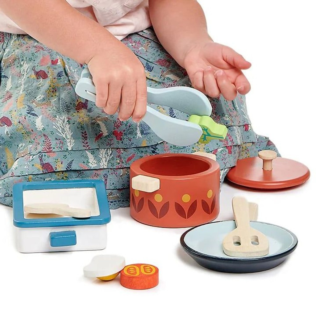 566-0196552d-d354-70e4-898b-2de7b2adb648.jpg Pots and Pans - Imagen 1