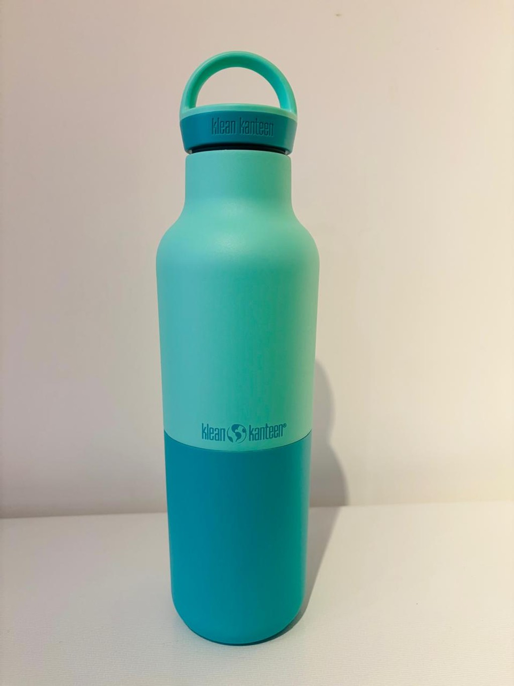 566-019800dc-432b-7686-89a5-bd9d749f61a9.jpg Rise Classic Insulada 20oz Arch Loop Cap. Klean Kanteen Cabbage - Imagen 1